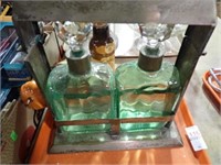 2 GLASS DECANTERS WITH HOLDER