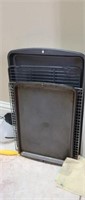 Estate lot of oven pans