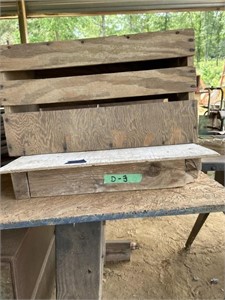 Wooden box , mason board