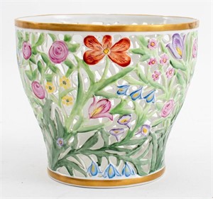 Plaue Schierholz German Porcelain Cache Pot