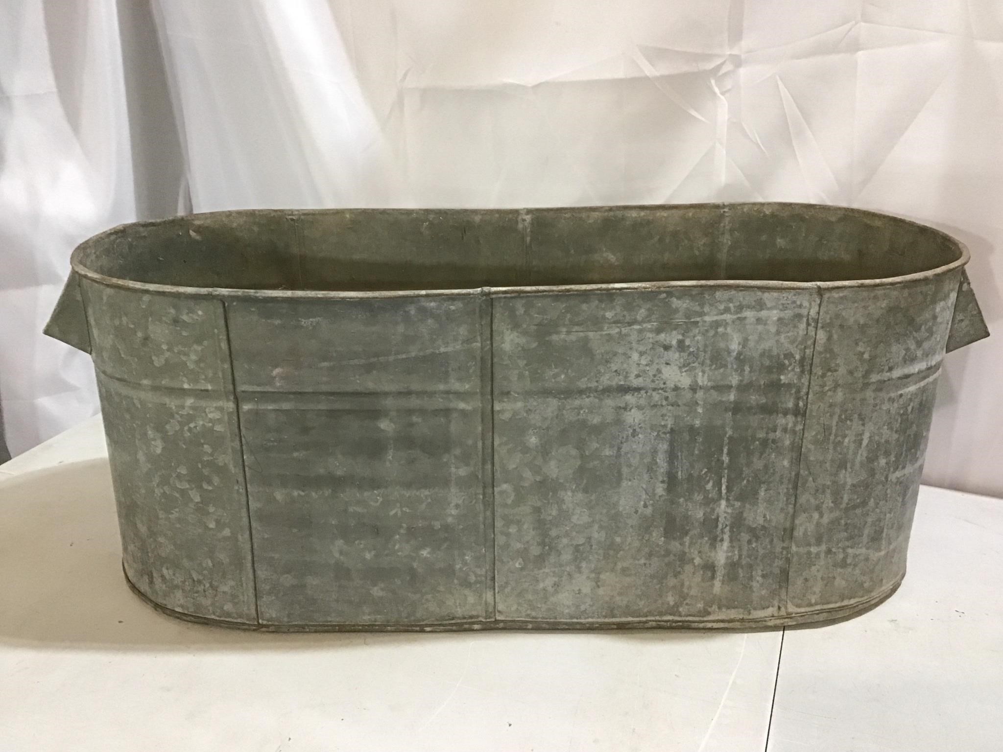 Galvanized oval metal tub, approx 34”x12”x12”