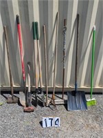 9 Assorted Garden Hand Tools