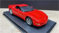 1/18 Hot Wheels Corvette (some paint damage)