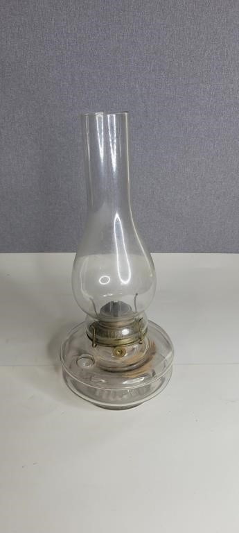 VINTAGE P & A OIL LAMP