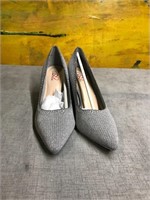 Mia shoes Womens Crystina Gray SZ 8.5 W