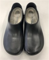 Birkenstock Size 42 Safety Non Stick Slip On