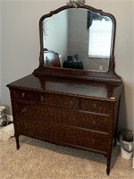 ANTIQUE DRESSER WITH MIRROR, SLIGHT WEAR, 30.5" X