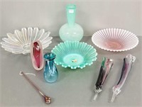 9 pieces of art glass vases & trays - some signed