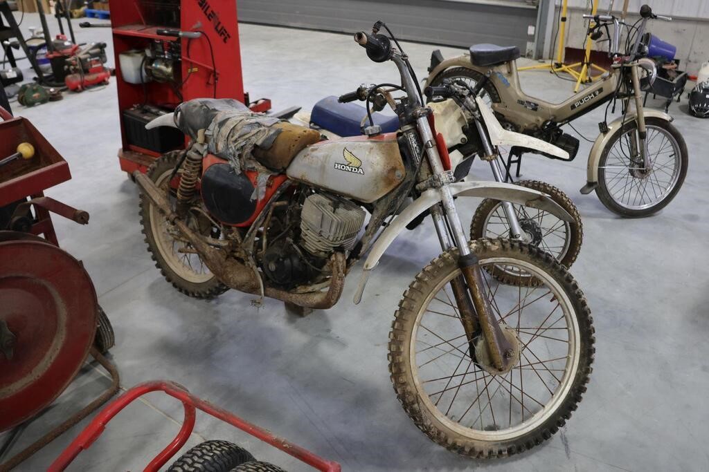 HONDA CR125 MOTORBIKE - AS IS