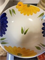 HUGE FLOWER MIXING BOWL AND 6 STONEWARE BOWLS
