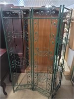 Green Metal Plant Display Room Divider