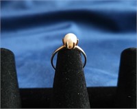 10K GOLD PEARL RING