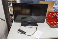 Toshiba 32" LCD TV with remote