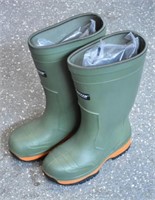 Police Auction: Baffin Industrial Boots - 11