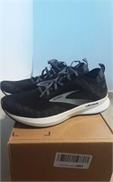 Brooks "Levitate 4" Men's shoes (Size 9.5)