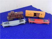 4 Lionel Train Cars "0" Gauge