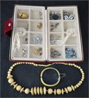 Vtg 16 Divided Jewelry Box W Costume Pieces Lot