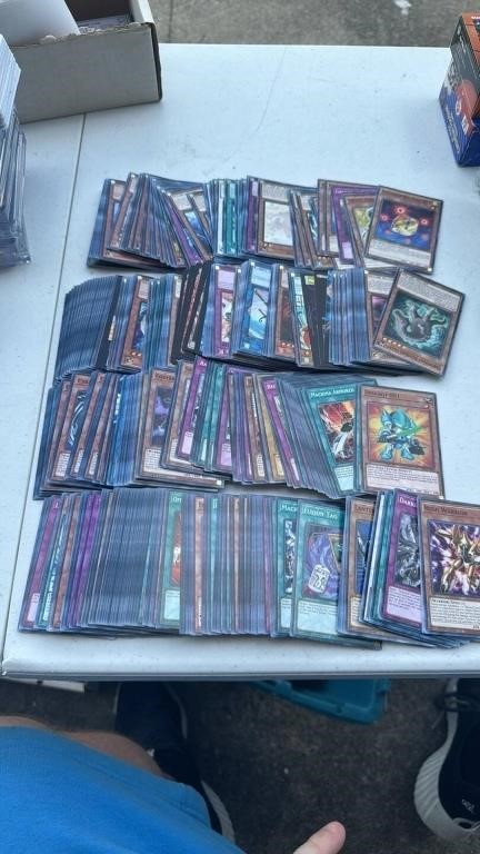 Over 400 YuGiOH cards