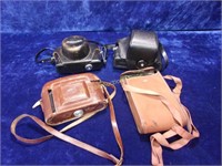 4 Pcs Vintage 35mm Cameras with Cases
