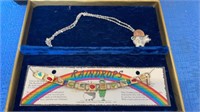 Vintage - 1977 raindrops bracelet & Childs piggy