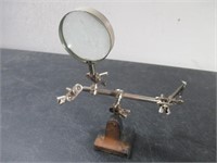 Magnifying Glass on Stand with Clips