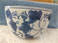 Small Blue/White Oriental Bowl - 6"