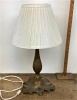 Cast iron lamp