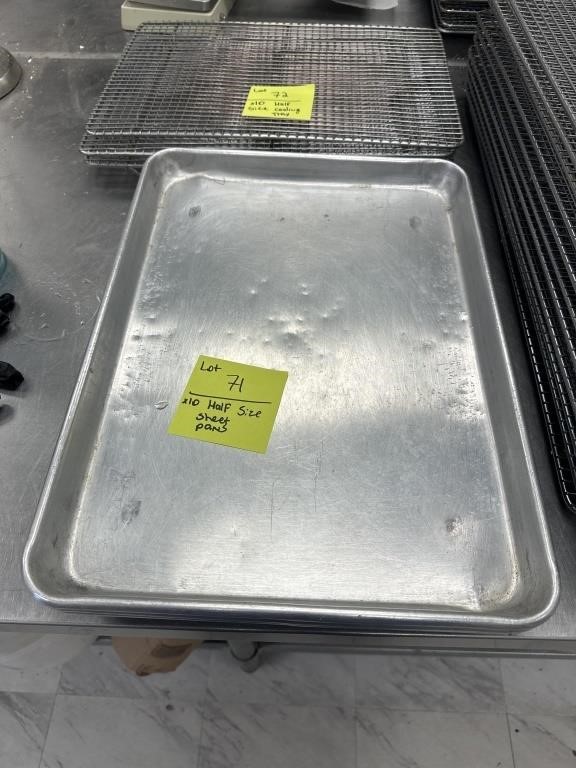 HALF SIZE SHEET PANS