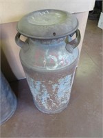 Milk can with lid