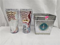 Lot of coca cola tumblers and small tin