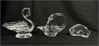BEAUTIFUL LOT OF MID CENTURY GLASS SWANS