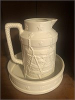 Pitcher and bowl with 1776 pattern