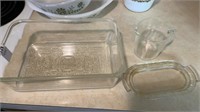 Vintage - Glasbake dish, measuring cup & oval