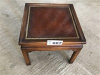 SMALL LEATHER & GOLD EMBOSSED TABLE