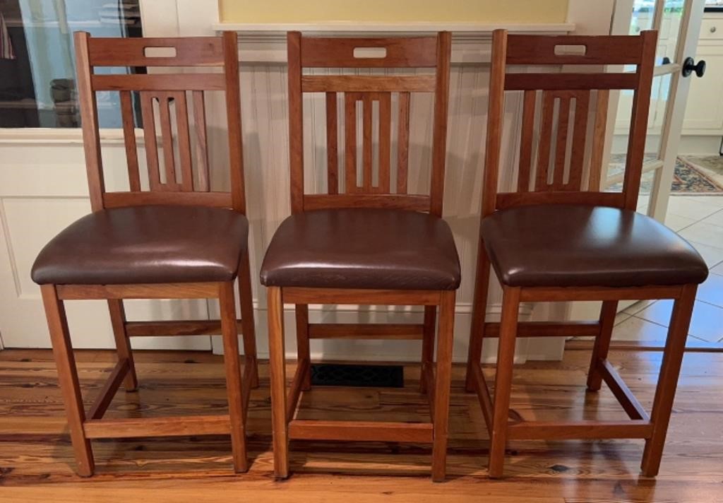 Highback Wood barstools