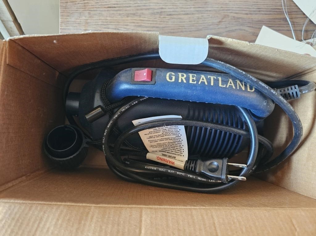 120 volt air pump in box