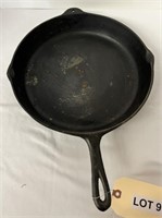 No. 12 Cast Iron Skillet with Smoke Ring