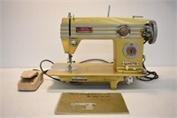 WHITE SEWING MACHINE - FOOT CONTINUOUSLY RUNS
