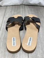 Steve Madden Ladies Slippers Size 9