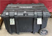 Husky Heavy Duty Plastic Rolling Crate