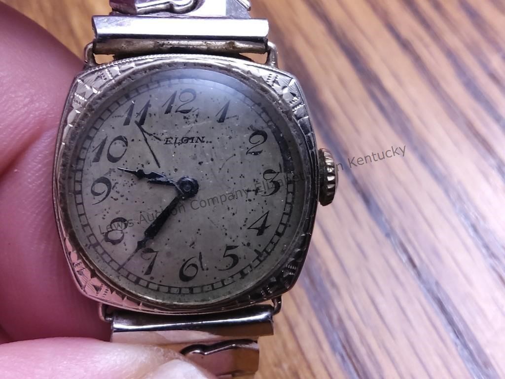 Old Elgin ladies watch not running