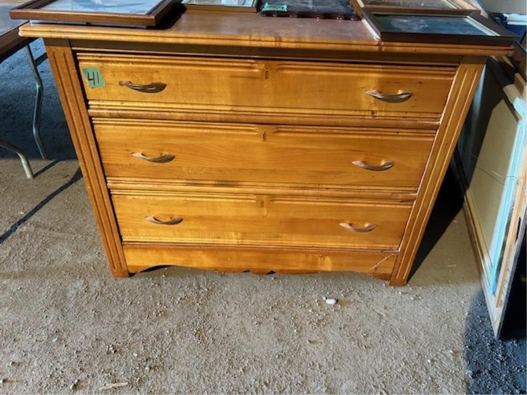 3 Drawer Antique Dressor, in great shape