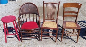 3 assorted chair and a stool
