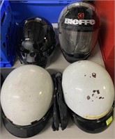 GROUPING OF HELMETS