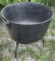 Cast Iron Butcher Kettle and Stand