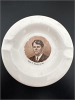 Vintage 1968 Bobby F Kennedy ashtray face image