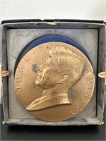 Vintage John F Kennedy coin token badge 1961