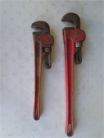 Pipe wrench x2 - 24" 18"