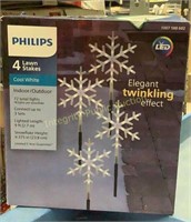 4ct Philips Snowflake Lawn Stakes