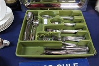 39 PCS. STAINLESS STEEL FLATWARE IN TRAY